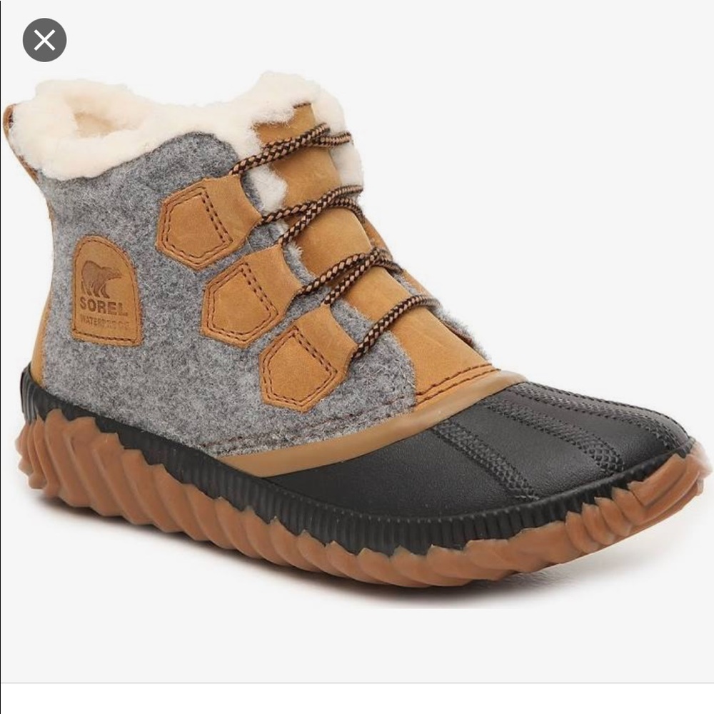 Sorel Out and About Duck Booties